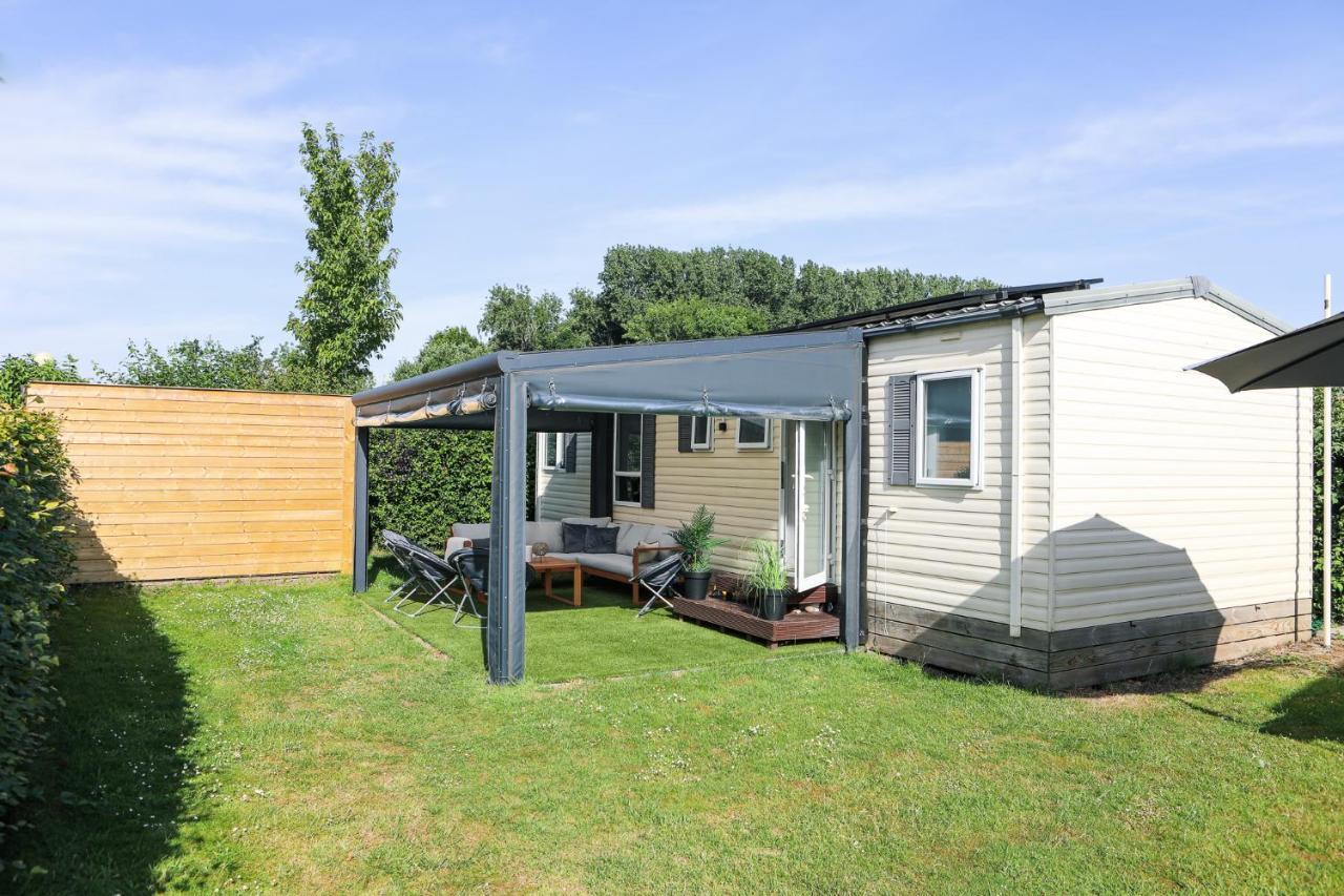 Chalet Op 5* Camping De Paardekreek Kortgene Ngoại thất bức ảnh